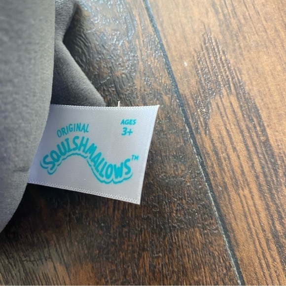 Squishmallows Kai the Orca - Picture 6 of 8